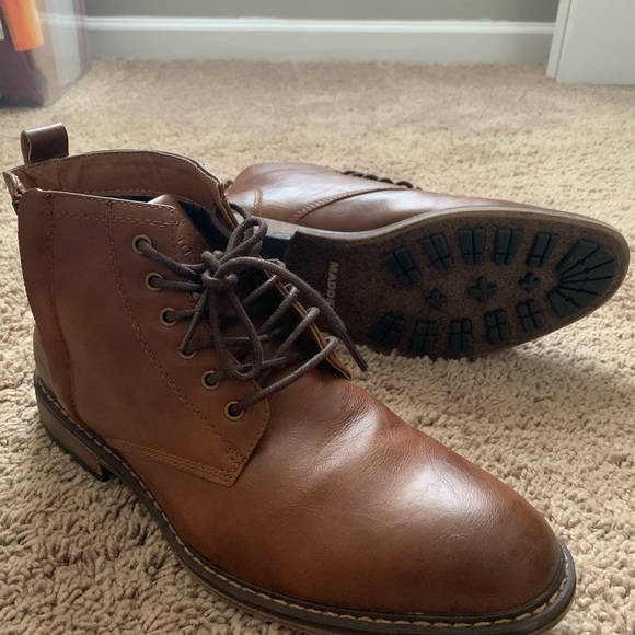Men’s Madden Boots w/ Zipper - Picture 4 of 6